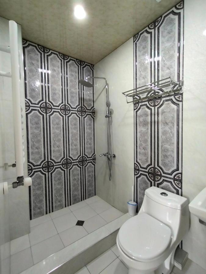 Отель New Star Тбилиси Экстерьер фото
